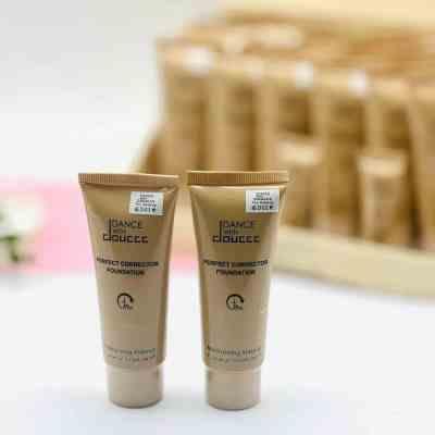 DouccheSPF40.jpg کرم پودر تیوپ زرد SPF40 _ دوسه